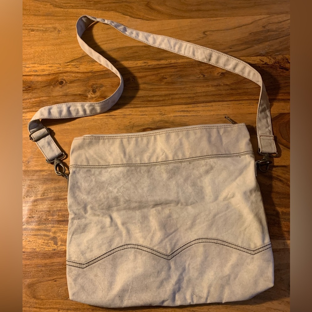 Women’s Large Cotton Canvas, Parisian, Casual, Messenger/Crossbody/Shoulder Bag - Picture 2 of 8